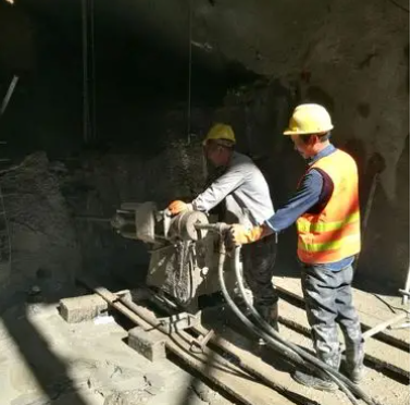 任县水下抗分散灌浆料特点 水下不分散注浆料介绍