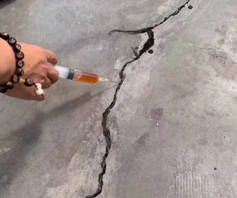 任县混凝土裂缝修补技术详解​